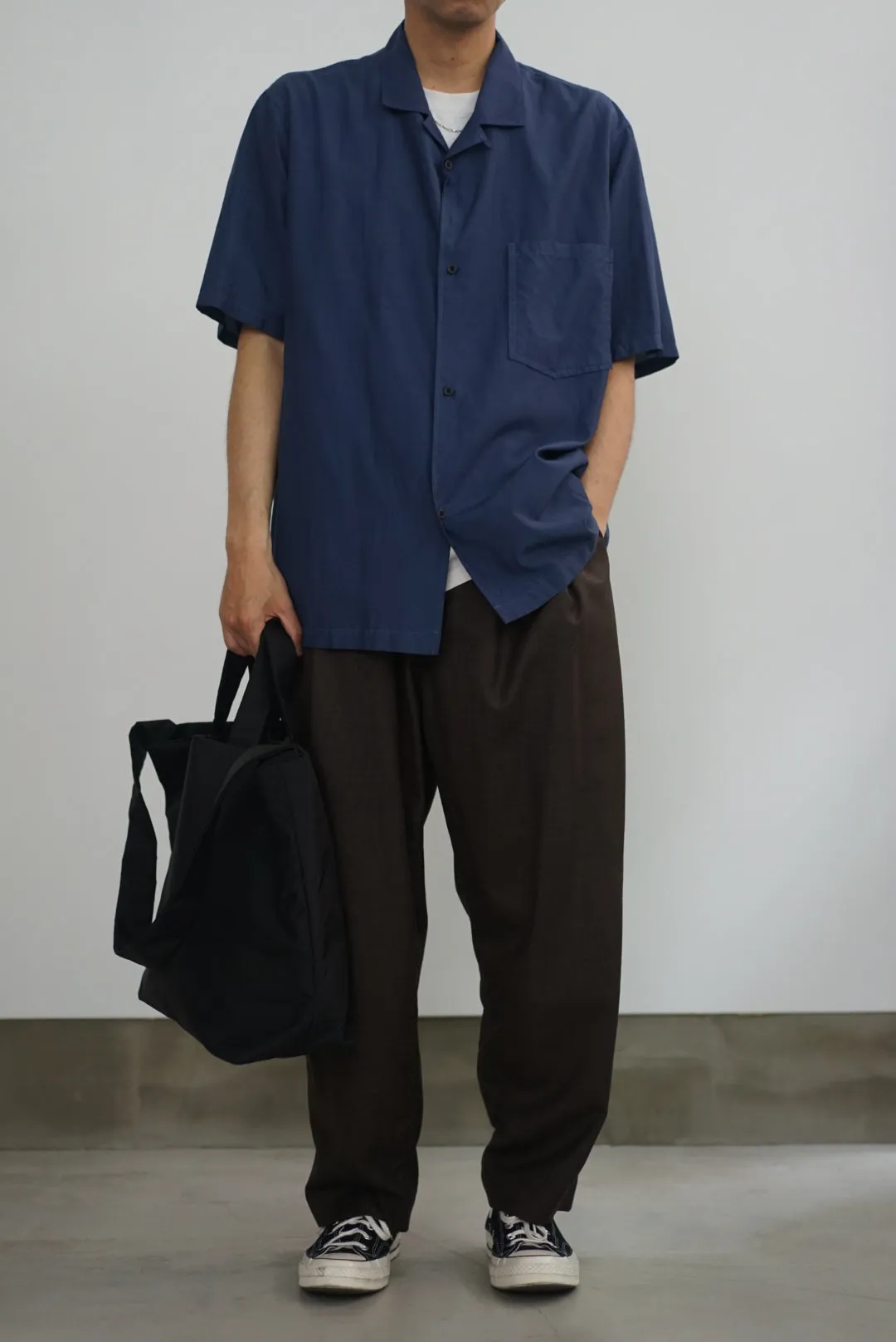 Aeta / NY16 SHOULDER TOTE : M