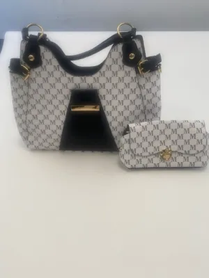 Fashionable Women Handbag with a size bag