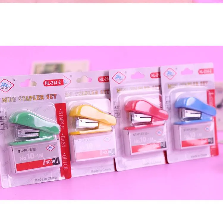 Staples Petite Size Stapler for Kids Pack of 3 in Random Colors