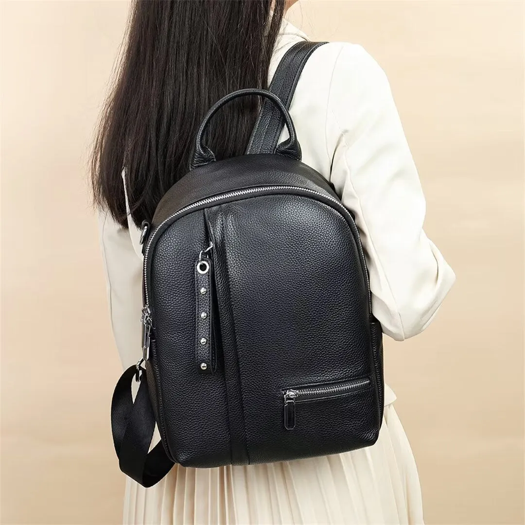 Timeless Chic Women's Leather Bag